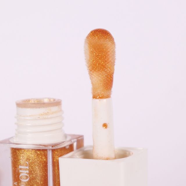 Glossy Lip Oil Glossy Lip Oil